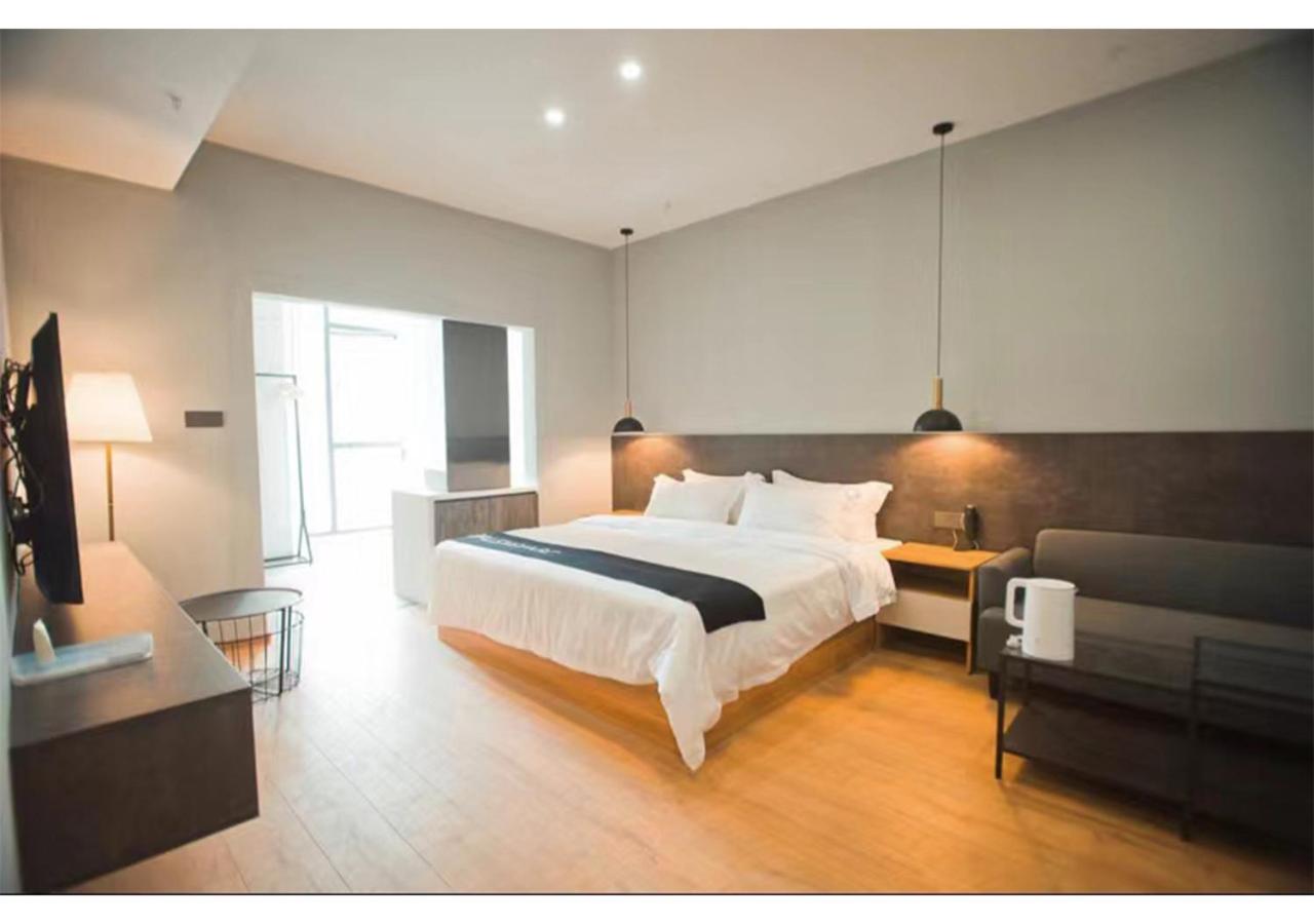 Marbella Express Hotel Manila Zewnętrze zdjęcie