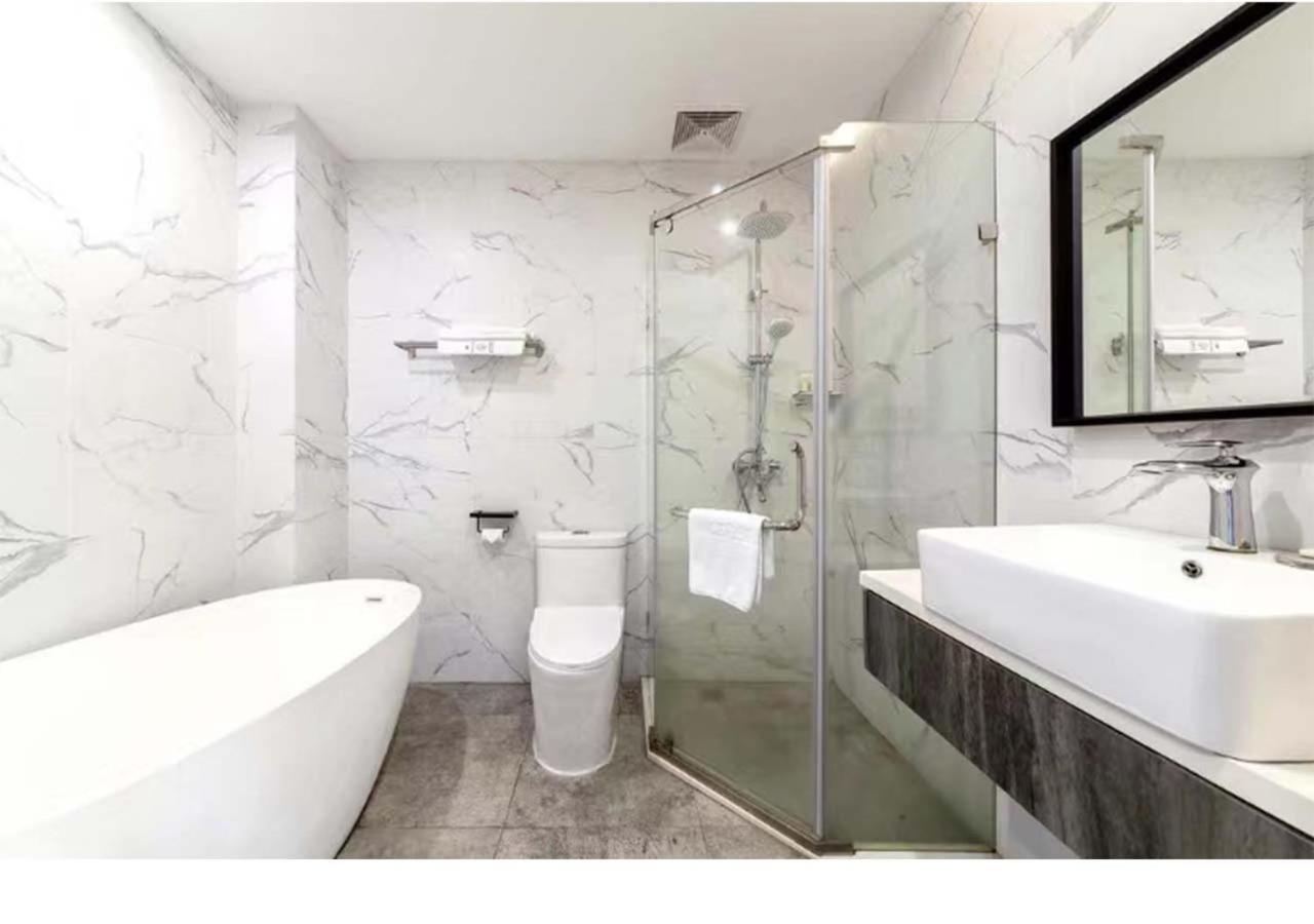 Marbella Express Hotel Manila Zewnętrze zdjęcie
